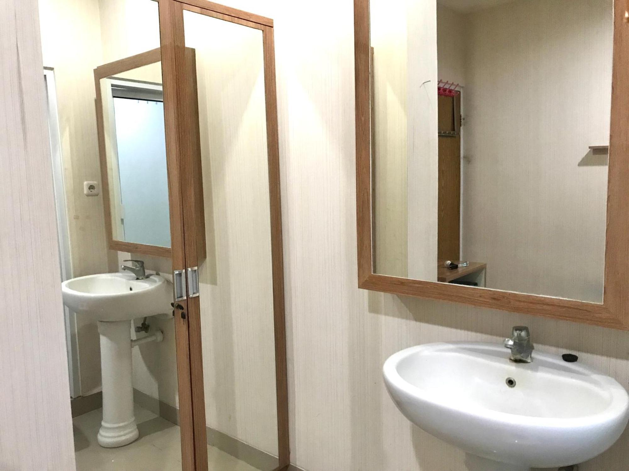 37 Guesthouse Джакарта Номер фото